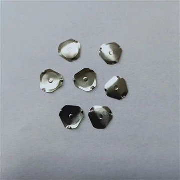 X'inhu Shrapnel tal-Metall